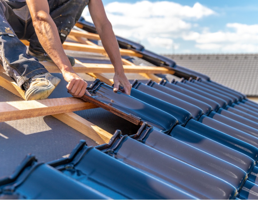 Travaux de couverture pour toiture en rénovation ou en neuf